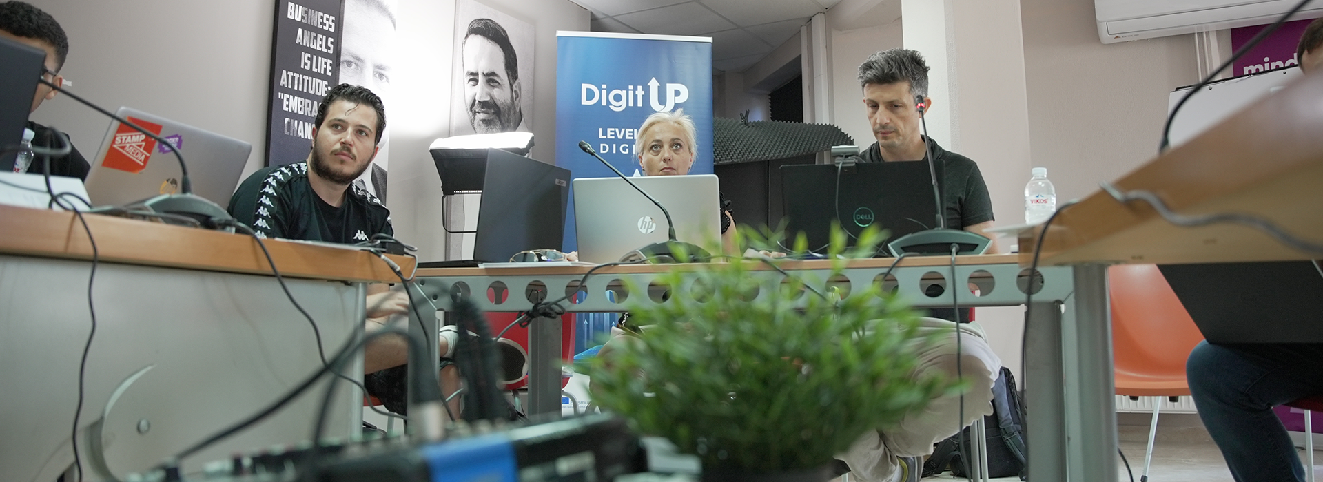 ka220-Digitup-header